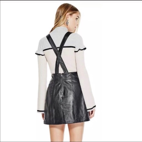 Guess faux leather suspender skirt size 8 - Picture 2 of 5